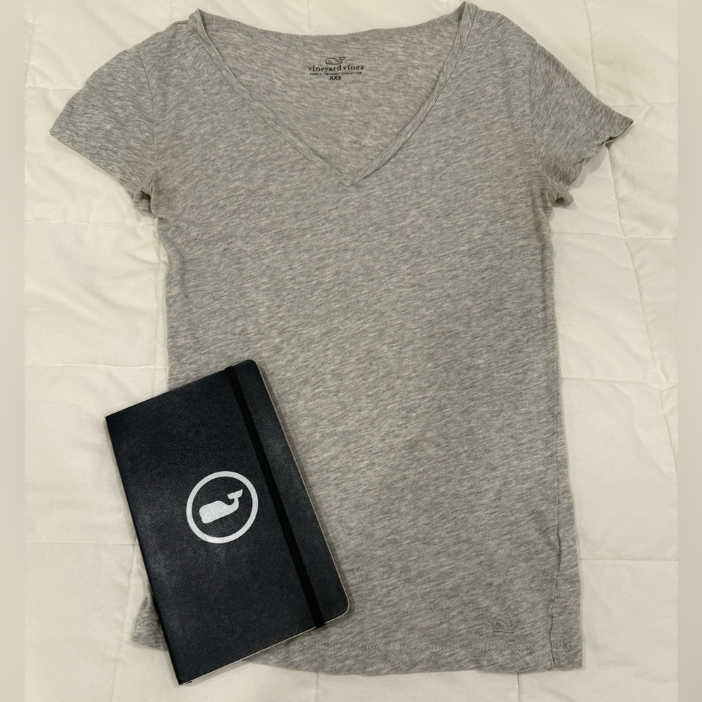 🐳 XXS Vineyard Vines Gray Women’s Short Sleeve Tee with BONUS notebook